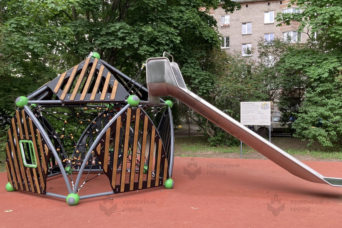 Игровой комплекс «Молекула-5 с горкой на крыше» - фото 3