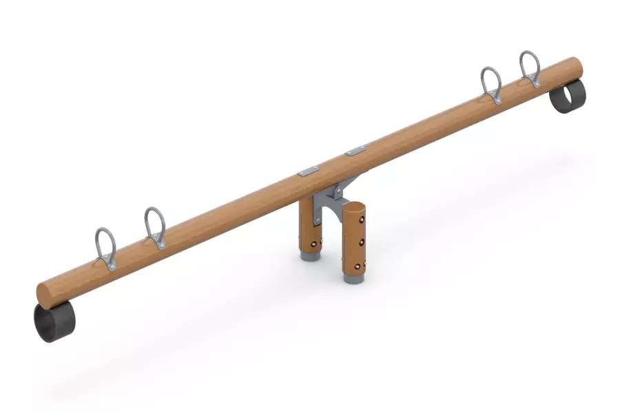 Балансир для четверых на бревне