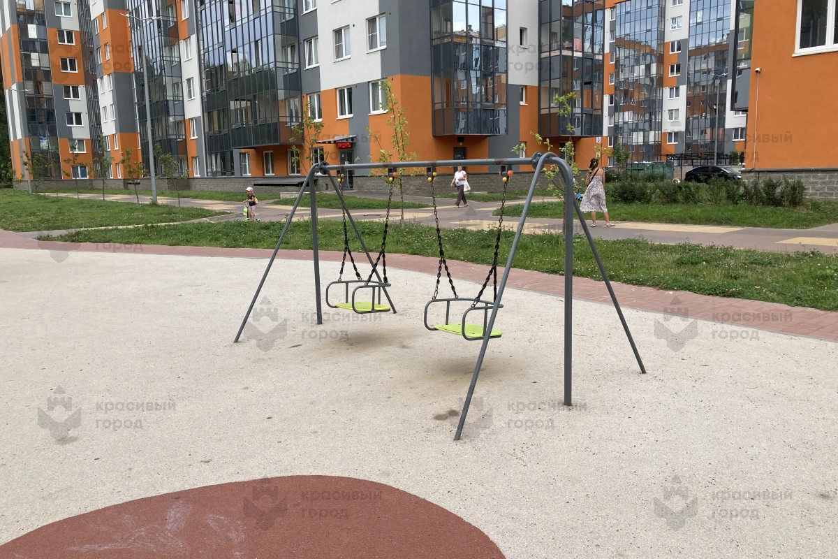 Качели металлические простые с местом для 2 подвесов - фото 5