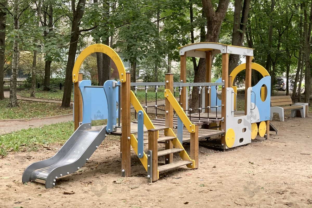 Игровой комплекс «Паровозик с вагончиком и горкой» - фото 4