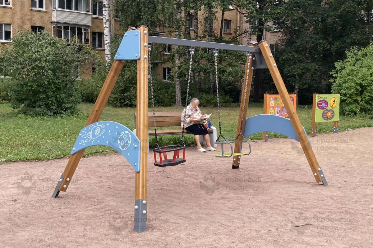 Качели деревянные «Космос» с местом для 2 подвесов - фото 1